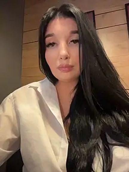 Tisha_Busty