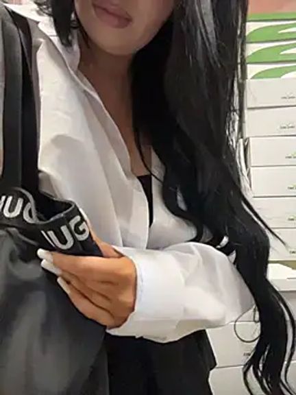 Tisha_Busty