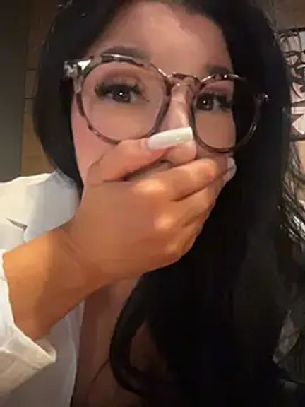 Tisha_Busty