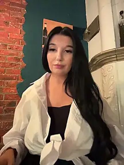 Tisha_Busty