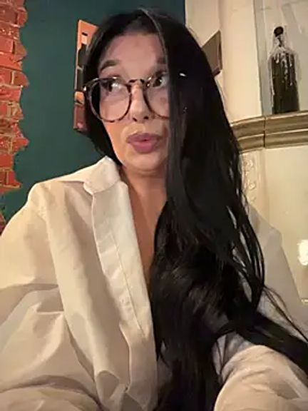 Tisha_Busty