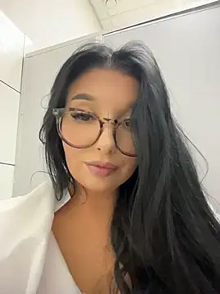 Tisha_Busty