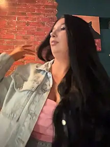 Tisha_Busty