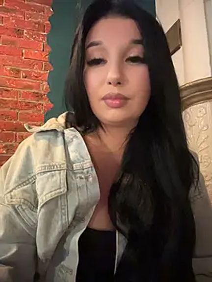 Tisha_Busty