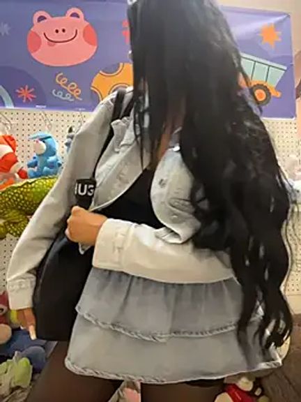 Tisha_Busty
