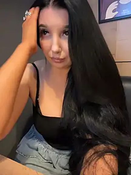 Tisha_Busty