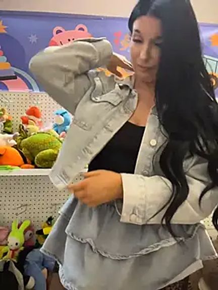 Tisha_Busty