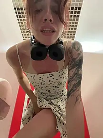 Lily__Belle