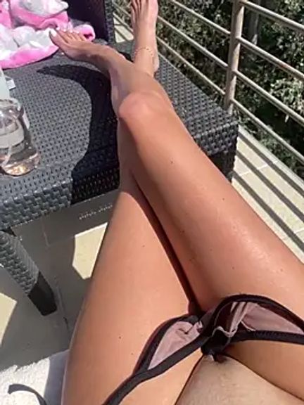 YourJuicyLana