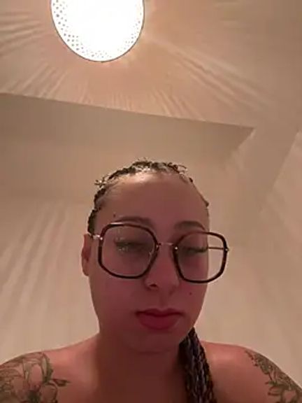 queenlo_xxx