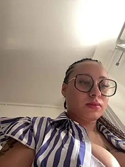 queenlo_xxx