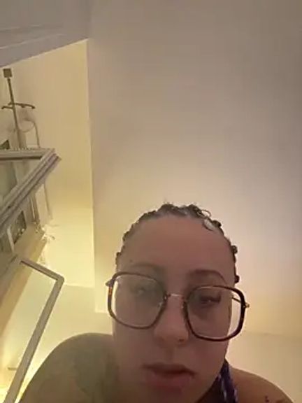 queenlo_xxx