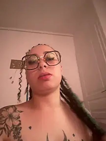 queenlo_xxx