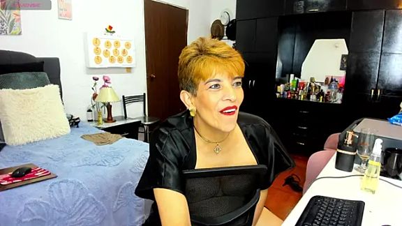 Angelina_Stone_65