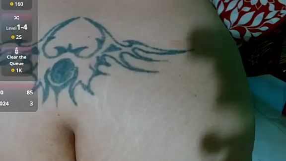 evaleribigtits18