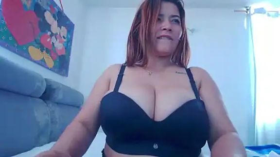 tara_rios