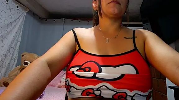 tara_rios