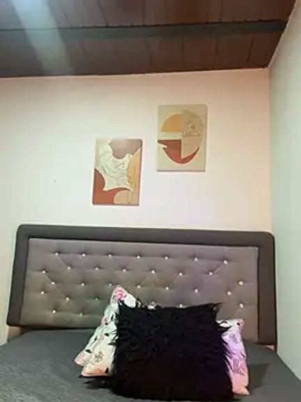 Melanyprada