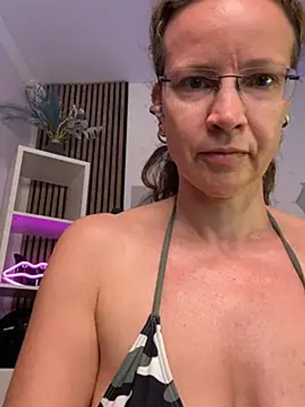 AnnikaRose