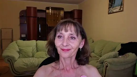 Angelina_Annual