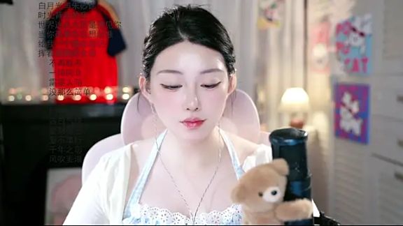 SInger-DouDou
