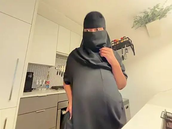 Submissive_Arab