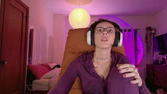 GennaJames