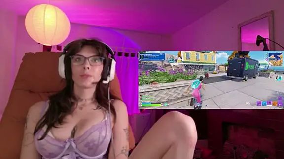 GennaJames