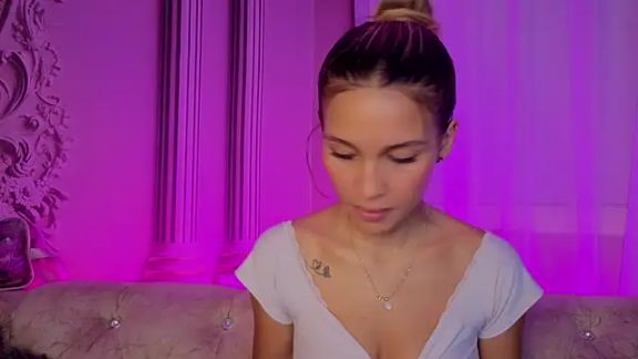 Carohorny4u