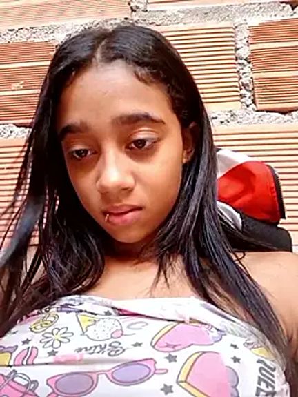 Zoe_Sweett18