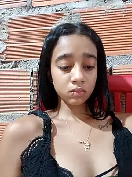 Zoe_Sweett18