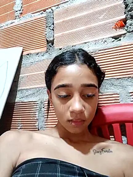 Zoe_Sweett18