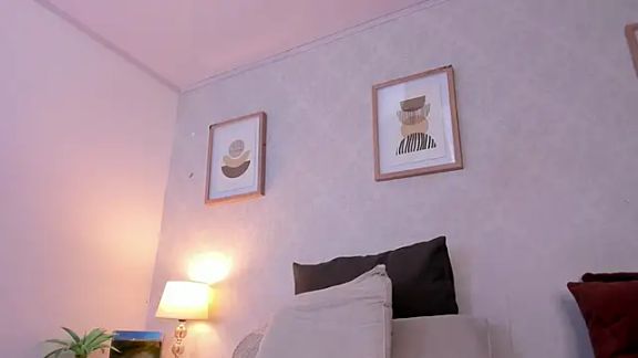 Caroline_dh