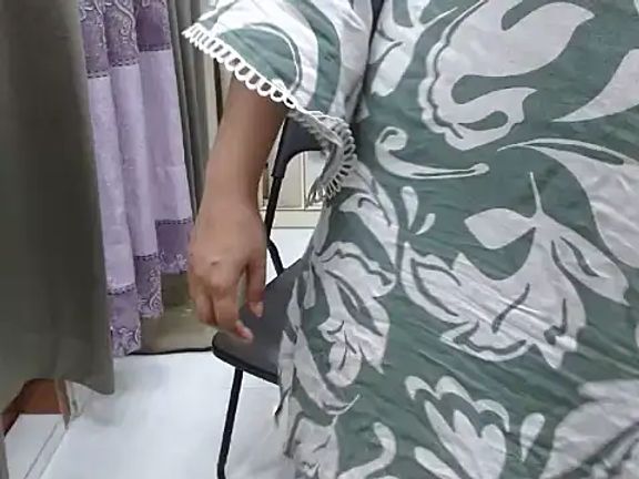 Lovelywife786
