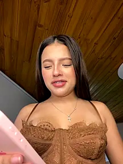Sofia18_pinkk