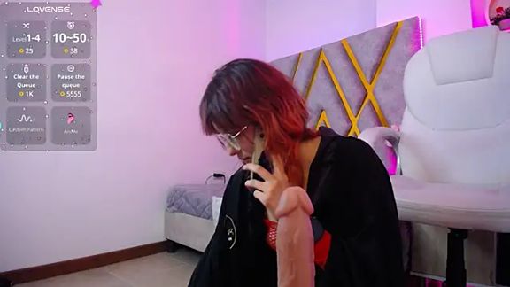 SussanHottye1_