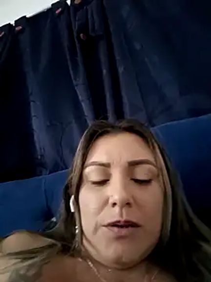 Isabellaa_Garcia_
