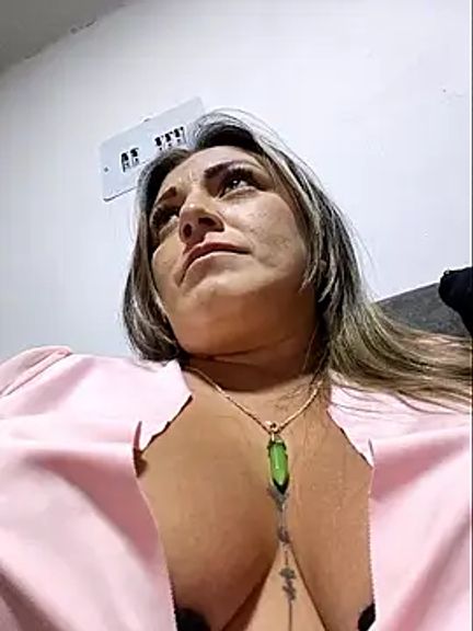 Isabellaa_Garcia_