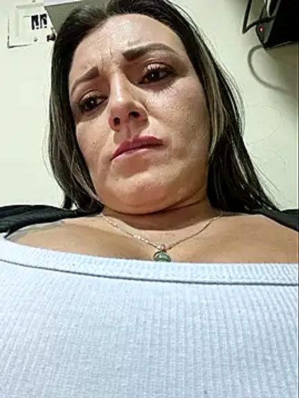 Isabellaa_Garcia_