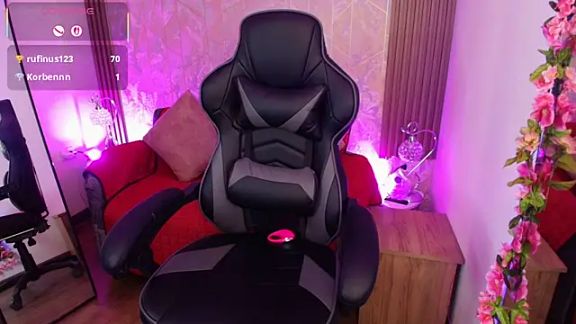 Aurora_thomas__1