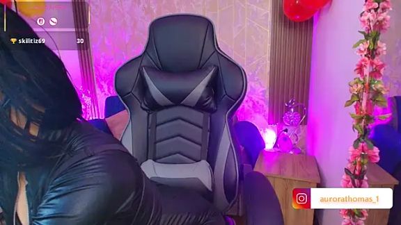 Aurora_thomas__1