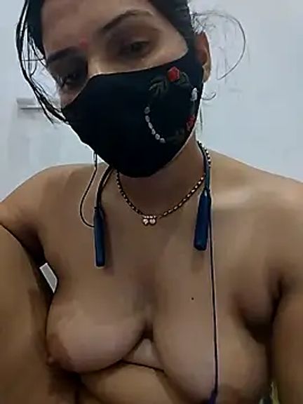 KAJALBHABHI_