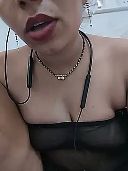 KAJALBHABHI_