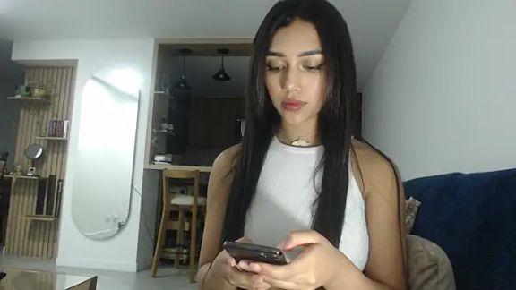 angelina_hilton_s