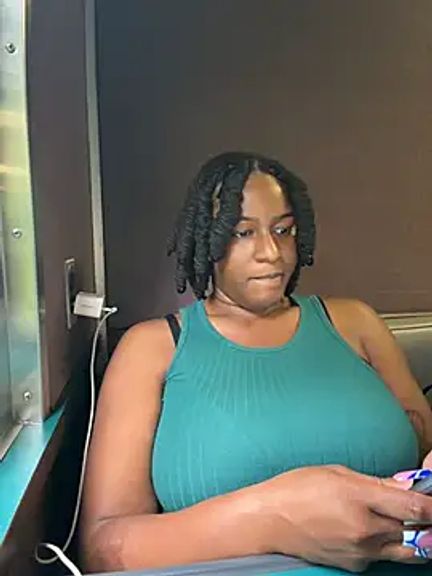 GirthGoddessCoco