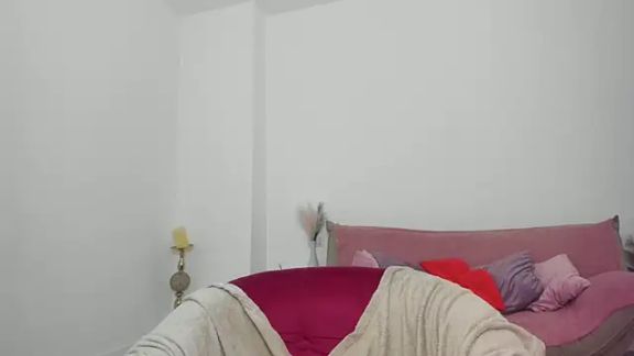 Daisy_Abby