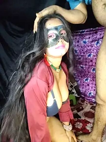 Hotty_Nisha21