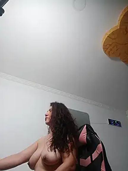 Marie_Mature