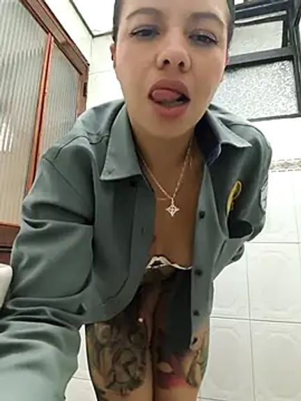 Ariana-07
