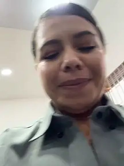 Ariana-07